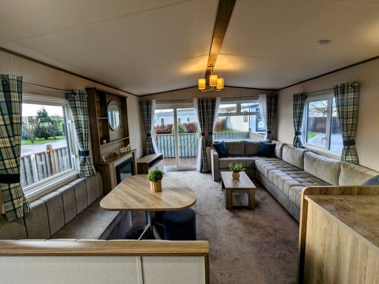 What You Need To Know About Static Caravans For Sale