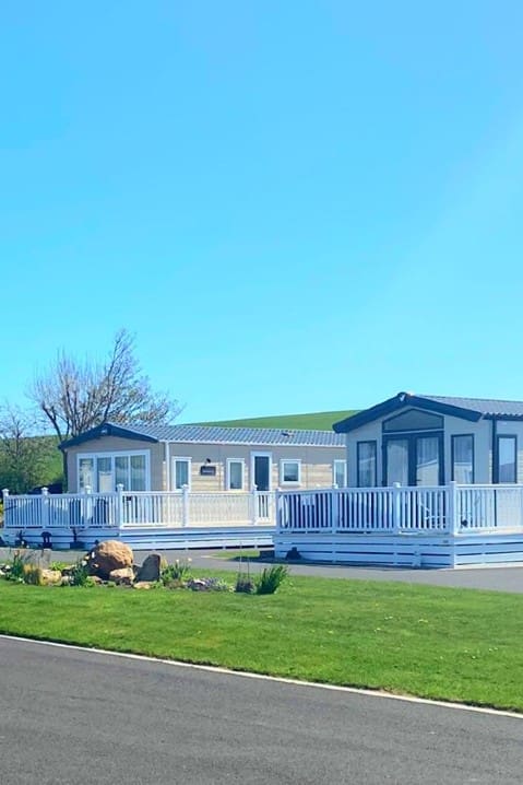 Endless Holidays at The Kaims Country Park